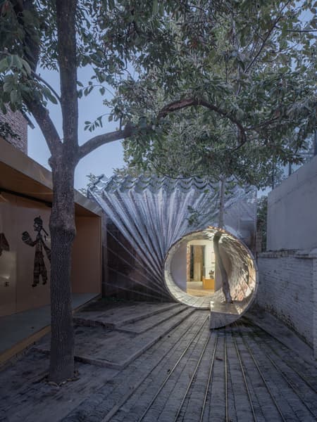 Streaming Light Exhibition Hall – Courtyard Renovation for the GuanZhong Mangba Art Festival